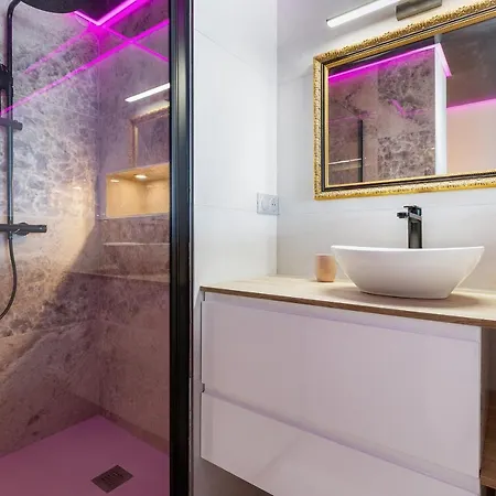 Cabaret Naturiste Port Nature *