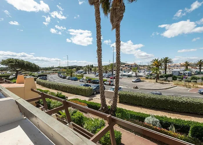 Cabaret Naturiste Port Nature アパート アグド