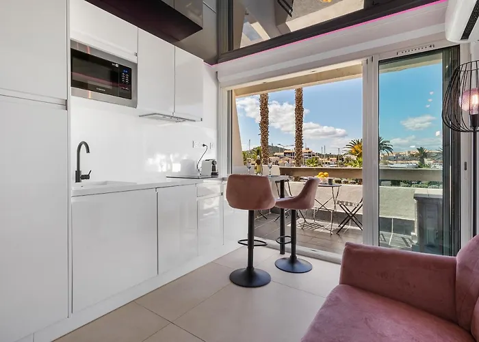 Appartement Cabaret Naturiste Port Nature