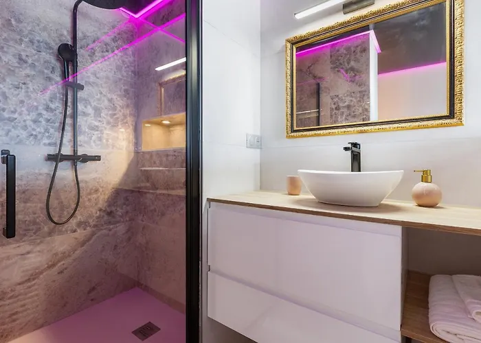 Cabaret Naturiste Port Nature *