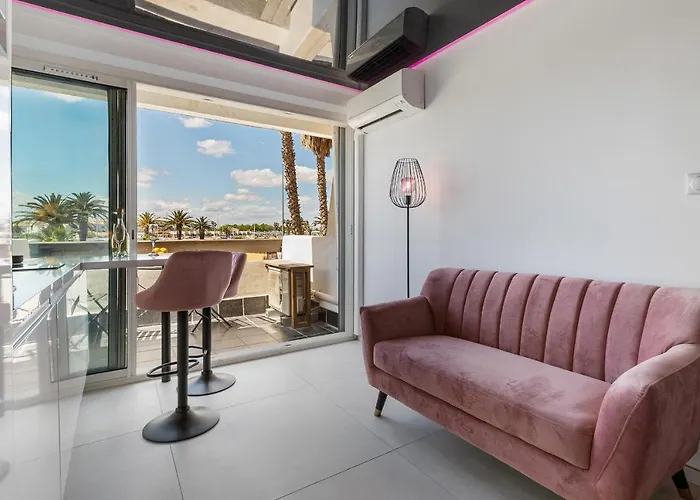 Appartement Cabaret Naturiste Port Nature Agde